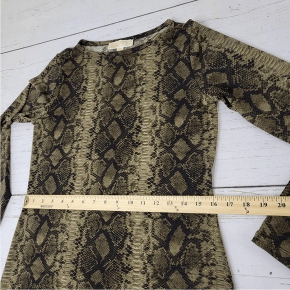 MICHAEL Michael Kors
Dress Small Green Snake Phython Jersey Knit Long
Sleeve - Picture 5 of 10